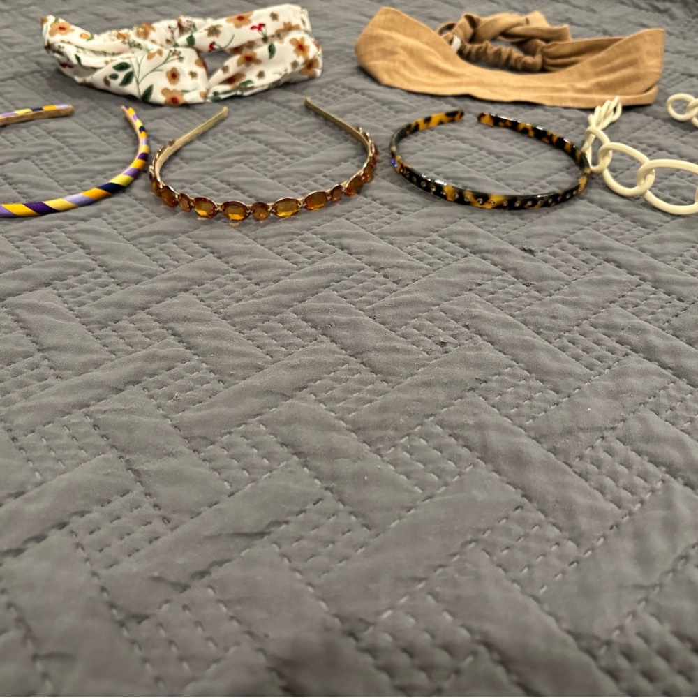 Stylish Headband and Hair Accessories Set